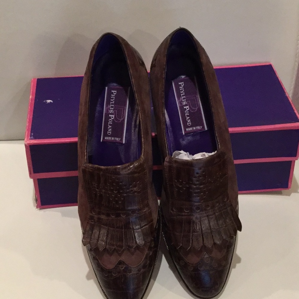New old stock Phyllis Poland Shoes